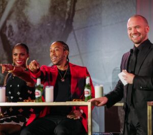 Sean Evans Instagram - Things got spicy at the world’s most fascinating dinner w @stellaartoisusa 🍻 #LetsDoDinner #AD