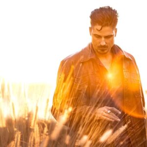 Sean Faris Instagram - I humbly bow down and give thanks to Grandmother Ayahuasca for all the lessons she has taught me over the last 7 and a half years. 

When this journey with the sacred medicine began I was wrapped up with all sorts of egocentric emotions. I felt lost. I was insecure. I was anxious. I was frustrated. I was angry. I was confused...

I now have the strength to say that I honestly didn't like myself. For a decade and a half I self medicated with partying, drugs, alcohol, and ego. I honestly didn't care about myself. My self-worth was damn near non-existent.
 
Then, oddly enough it was actually a late night/early morning after a night of partying that a dear friend heard "my story" of childhood trauma and suggested to me that I come and sit in an Ayahuasca ceremony. I will forever be grateful to you brother because in that moment, that simple invitation changed the trajectory of the rest of my life. 

The work in ceremony is hard. Nothing comes easy. Facing yourself and coming to terms with the skeletons that have been locked up for a lifetime is heavy work.  Forgiving those that played a part in your past trauma is heavy work. Forgiving yourself for the trauma you have created in the lives of others is heavy work.

 Nothing in life that is worthwhile comes easy. Life is hard but damn its worth it!

Now I see the truth. Everything is ok but not everybody knows it. It all comes down to trust. Trust in yourself. Trust in the universe. Just trust and you will see. When you have trust fear can no longer hide within your being.

 Trust and open your heart. That is where you will find true happiness. The illusion of separation is fading away as my heart opens more with each passing day. 

From the depth of being I give thanks to Taita @shaman_edwin for trusting me to explore a new and deeper relationship with the sacred medicine by allowing me to serve as an assistant to the healing of others that seek the truth that awaits them within their own hearts. Aho papi! 🙏🏼🌱💜

📸 Thank you so much to my incredibly gifted and talented brother @sahabzaribaf 
Your creative genius with a camera is nothing short of spectacular! Thanks for the amazing headshot too!👑