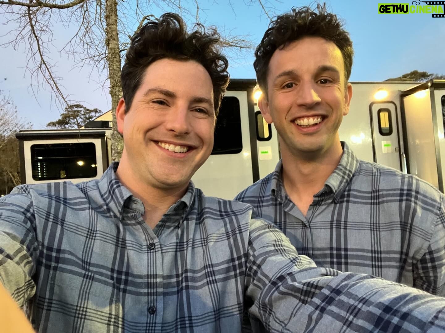 Sean Flynn - 6.3K Likes - So many fun memories for last year, but the time I got to spend working together with some old friends was definitely one of the highlights. 😎🌊🏝️ Love you all. ❤️