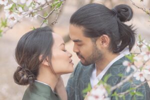 Sean Fujiyoshi Instagram - This was probably the most Japanese I’ve felt in my life! Fun photoshoot with my wife in kimonos 👘📸 #jinsakaifindslove #ghostoftsushima 

Photographer, Editor, Wardrobe & Props by: @kom_takes_pictures