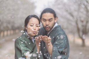 Sean Fujiyoshi Instagram - This was probably the most Japanese I’ve felt in my life! Fun photoshoot with my wife in kimonos 👘📸 #jinsakaifindslove #ghostoftsushima 

Photographer, Editor, Wardrobe & Props by: @kom_takes_pictures