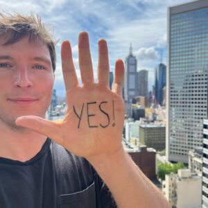 Sean Keenan Instagram - Today is the day to say #yes in support of a constitutional indigenous voice to parliament.
A great step toward reconciliation. 
If you’re on the fence, look it up! 
#Yes23
