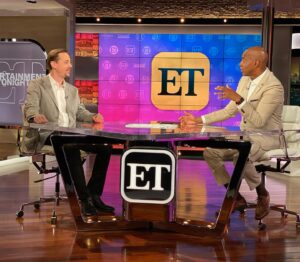 Sean Murray Instagram - watch me co-host ET tonight... and check out the @ncis_cbs finale afterwards! check listings ;)