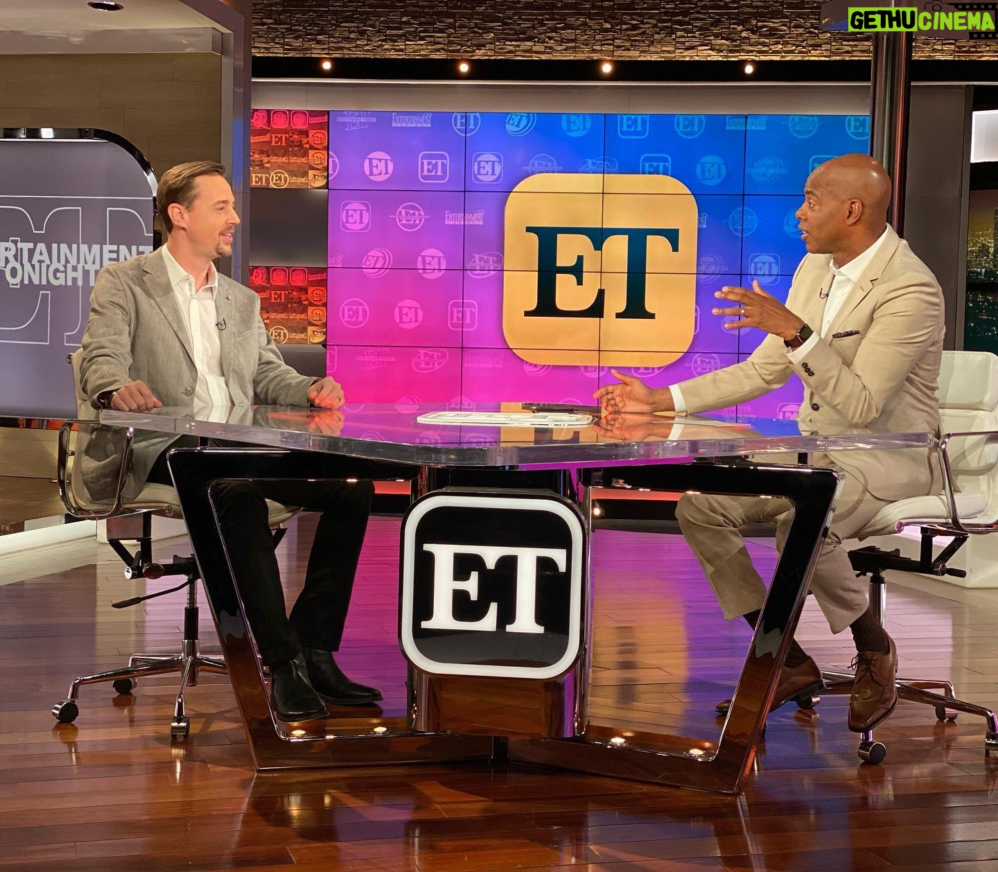 Sean Murray - 15.8K Likes - watch me co-host ET tonight... and check out the @ncis_cbs finale afterwards! check listings ;)