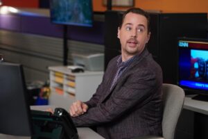 Sean Murray Instagram - oh yes, this thing IS happening... cya Monday night on CBS :) #ncisverse #ncis #ncishawaii #ncisla