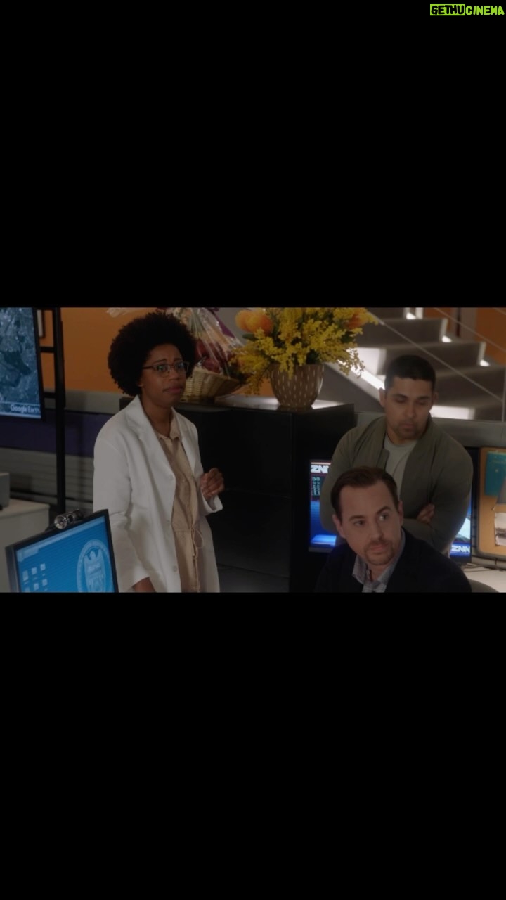 Sean Murray - 27K Likes - join us for a tribute to Ducky Mallard aka David McCallum this Monday 9pm on #NCIS @cbstv @paramountplus
@wilmervalderrama
@katrinalaw
@briankdietzen
@dionareasonover
@ncisverse
@cbstvstudios