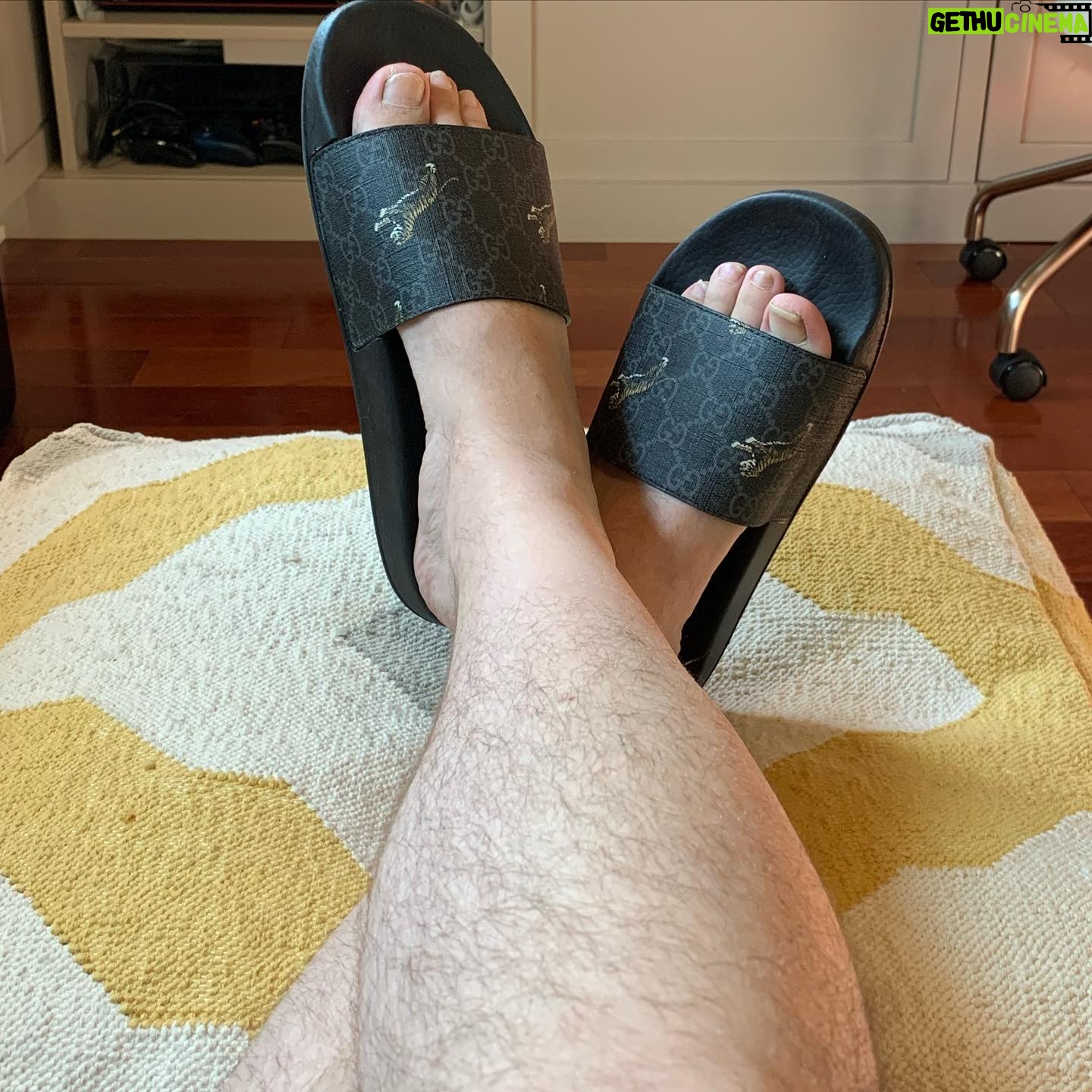 Sean Murray - 10.8K Likes - high temps & lazy days. my fav summer slides have come out to play...