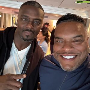 Sean Ringgold Instagram - What a great time had today at the 10th annual @vgfoundation  Celebrity Golf classic. We were rained out but it didn’t stop our mission at hand which was changing lives and making a difference to those who are less fortunate. 

#charity #makingadifference #touchinglives
