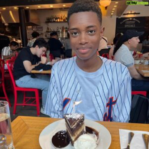 Sean Ringgold Instagram - We celebrate @sicklerthehero everyday. Thank God for his brilliance, heart and courage. I could go on and on about Parker and how blessed for year 19! but y’all already know! Happy Birthday to the Amazing one! You truly make the world a better place. ❤️😘🎁🎂🎈🎉🎊💋 Happy Birthday son, We love you very much.
Custom Flight Cupcakes: @bonello_productions