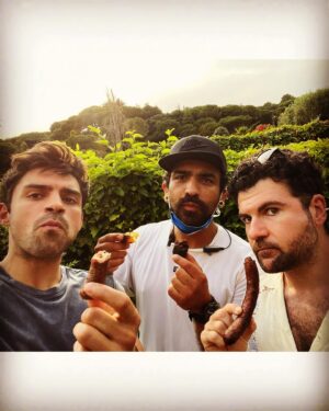 Sean Teale Instagram - BTS on Who Is Erin Carter 

@netflix
@leftbankpictures