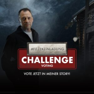 Sebastian Fitzek Instagram - Ihr seid verrückt! Genial verrückt! Ich meine, es ist ja klar, dass viele von euch ein Silvester-Party-Wochenende in einem wunderschönen Alpenchalet gewinnen wollen. Aber dass so viele dann auch noch so kreative Ideen haben, wem ich wie eine „Einladung“ zu diesem Gewinn überreichen soll – das hat mich dann doch (positiv) überrascht.

Unter den zum Teil völlig abgedrehten, verrückten, skurillen, gruseligen und lustigen Vorschläge haben wir vier ausgesucht, bei denen ich nicht ins Gefängnis komme, wenn ich sie umsetze.

Nun seid ihr an der Reihe. Wer gewinnt die #FitzekEinladungChallenge?
Ihr entscheidet. Stimmt jetzt in der Story für euren Favoriten ab!!!

#FitzekEinladung
#sebastianfitzek #psychothriller #thriller #buch #bücher #roman #fitzek #ftzk
#droemerknaur #raschkeentertainment #brotundsalz