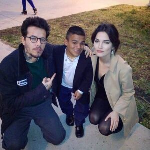 Sebastián Ortega Instagram - Anoche en la previa de la proyección privada del final de #elmarginal con @brianbuley y @mourecar