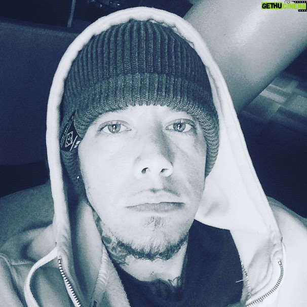 Sebastián Ortega - 2.7K Likes -