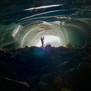 Sebastián Zurita Instagram - Un poquitito de este viaje increíble que estamos haciendo. Viviendo una experiencia nueva e increíble. No saben q belleza de lugar.