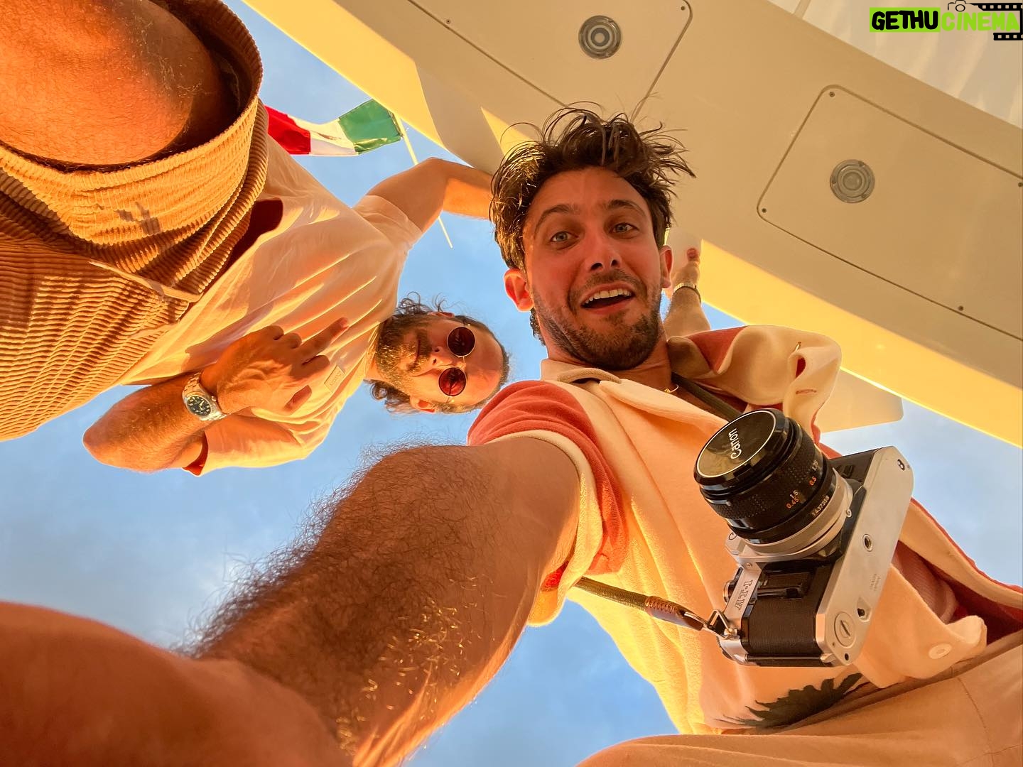 Sebastián Zurita - 23.7K Likes - Un gran fin, un gran equipo. Feliz cumpleaños pa! Nada como los momentos juntos te amo.