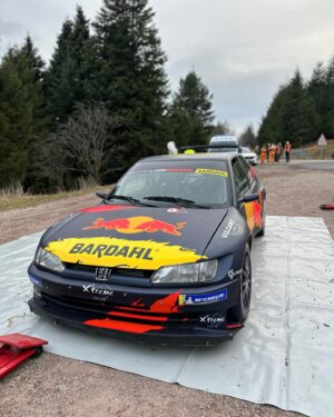 Sébastien Loeb Instagram - Les meilleurs fans mais aussi et surtout les meilleurs proches 🫶🏻 

Merci à tous 🙌🏻