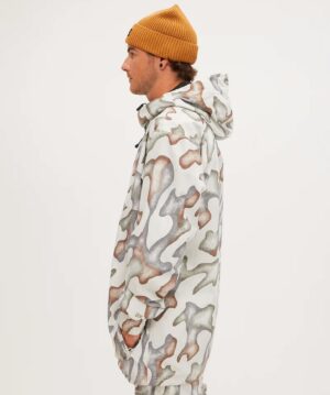 Sébastien Toutant Instagram - O’Neill New Collection is out!! 🔥💙 

#OneillSnow #chillseekers #wintercollection @oneillcanada @oneilleurope