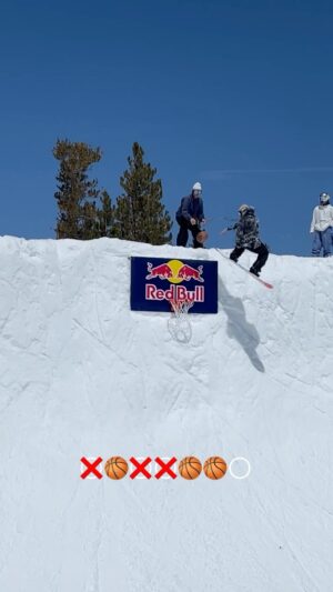 Sébastien Toutant Instagram - SnowBall season is here 🏂🏀

Watch the full Basketball challenge video over on our Youtube channel 🔗 in our bio!

#basketball #challenge #snowboarding #mammothmountain #givesyouwiiings