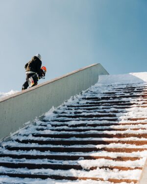 Sébastien Toutant Instagram - ‼️Kill the Spot is out‼️ #linkinbio #redledge #kts #street #snowboarding 
📷: @jay_gallant_