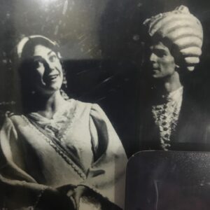 Şebnem Dilligil Instagram - ehh anılarım oyunlarım güzel yavrularım özlemişim ....bugün böle anımsamalar ....yıllar..geçmiş güzel zamanlar ....🤗💜