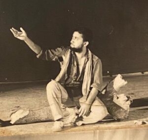 Seema Pahwa Instagram - History repeats itself after 40 years 1984 to 2024 🌺🌺🌺🌺🌺🌺🌺🌺 I am blessed to working with both  and sharing the stage thank you so much god for this great achievement of my life @kopalproductions @mayankpahwa_13 @manukritip @sanahkapur15 #actorslife #love #theatre #genrations 🌺🌺🌺🌺🌺