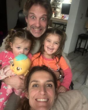 Segundo Cernadas Instagram - Feliz dia a la mamasssaa de la familia! ❤️❤️❤️ @sofiabravo.ok