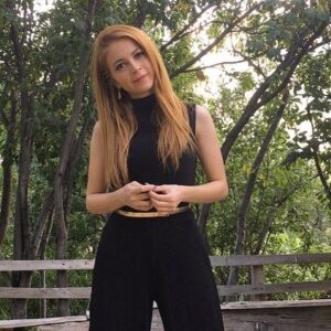 Seher İzgi Instagram - Yeşillik meşillik 🍀