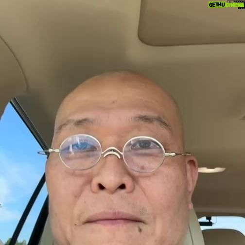 Seiji Chihara - 2.3K Likes -