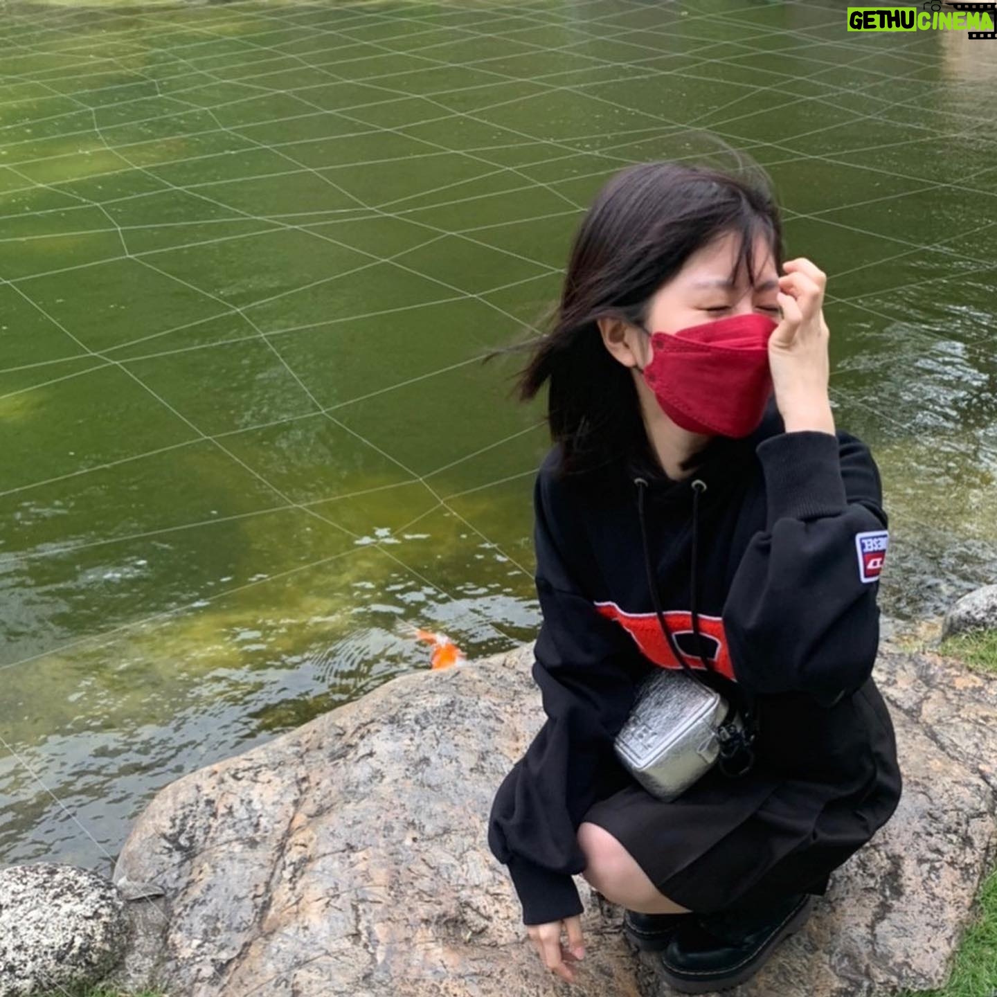 Seiran Kobayashi - 1.8K Likes - お知らせ!
映画「夏へのトンネル、さよならの出口」に
塔野カレン役で声の出演させて頂きます✨️
本予告映像も解禁されてます!
ちょびっと声が聞けるのでぜひご覧下さい♡
9月9日(金)上映です!お楽しみに☀️
#夏トン #9月9日公開 #小林星蘭