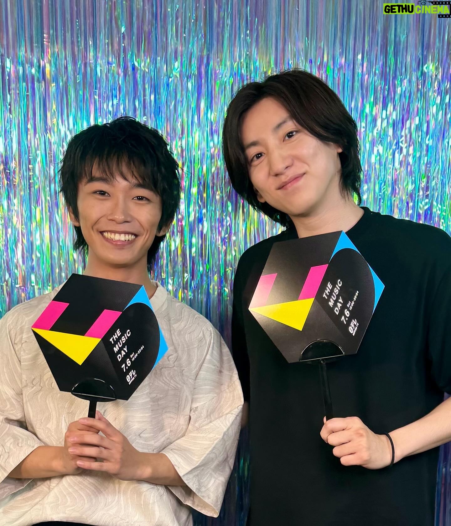Seishirou Katou - 54.1K Likes - ・
『The Music Day』
ありがとうございました。
平井堅さんの『瞳をとじて』を歌わせていただきました。
色々書きたいこと、載せたい写真は他にもあるのですが
まずは!
大好きな2人に会えて
ご満悦な僕をご覧下さい。笑
※どちらもお二人がupしていた写真とは違う
アザーカットです:)
@k_kamenashi_23 #亀梨和也
@minarai_artist #京本大我
@musicday_official
#THEMUSICDAY
#TMD2024
#平井堅 #瞳をとじて #加藤清史郎