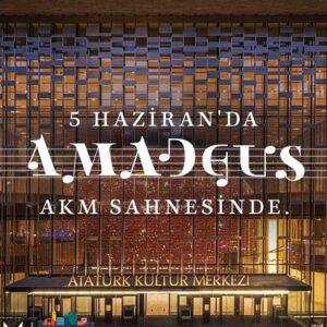 Selçuk Yöntem Instagram - Bugün benim için özel ve duygusal bir gün. Amadeus oyunu, bu akşam İlk kez Atatürk Kültür Merkezinde (AKM) seyirci ile buluşacak.

ilk kez, 1979'lerde Ankara Devlet Tiyatrosu yıllarında Çavuş Musgrave'in Dansı oynarken, 1985'lerde ise sevgili Yücel Erten'in rejisi ile Keşanlı Ali Destanı'nı oynarken AKM sahnesine çıkma heyecanını yaşamıştım.

Bugün, çok uzun yıllar sonra üçüncü kez ve  ayni heyecanla sahnede olacağız.

Sanırım bir aktörün en keyifli anları böyle tarihsel buluşmalar olsa gerek...