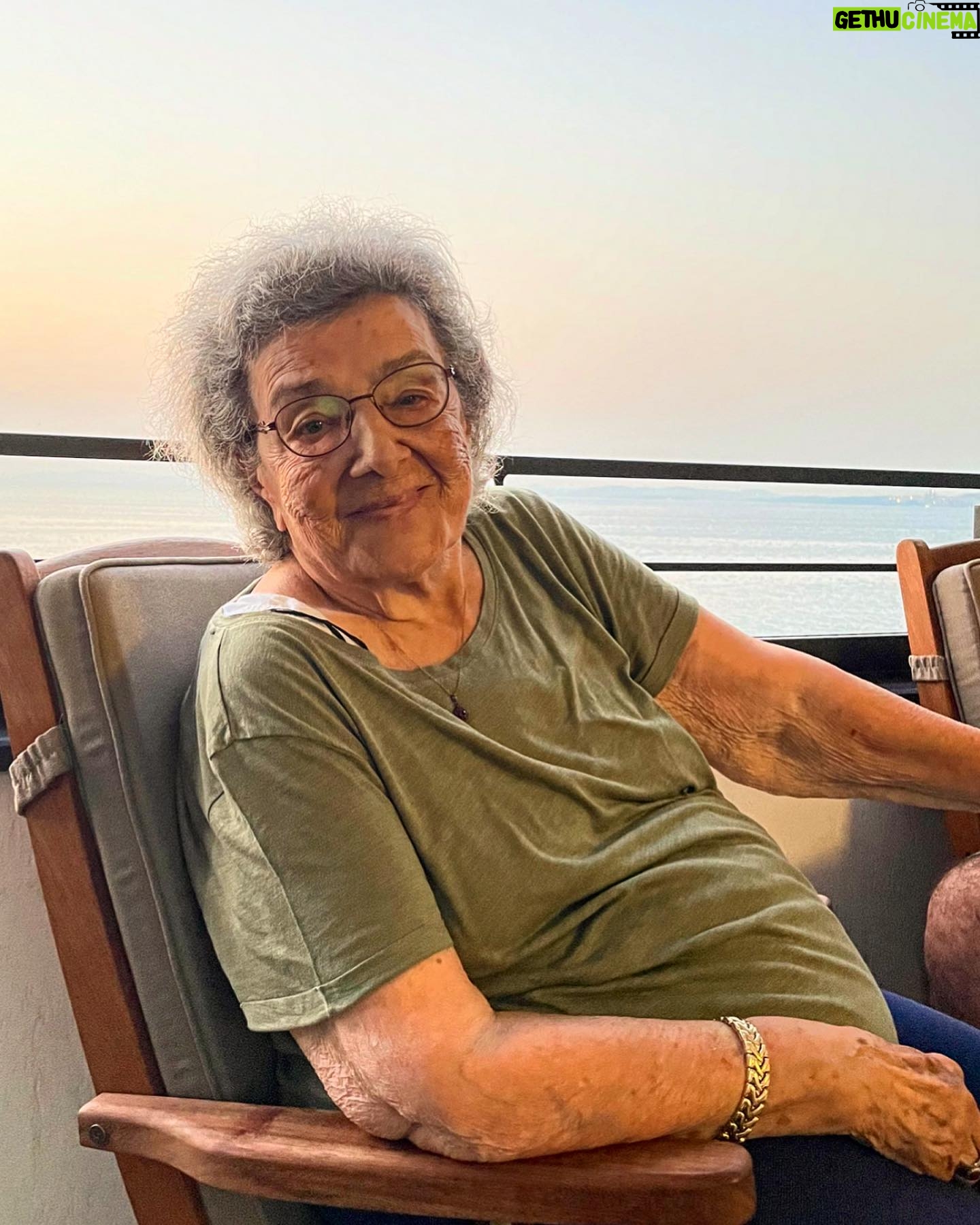 Selçuk Yöntem - 10.8K Likes - Günün kutlu olsun Anne’ciğim🧿❤️