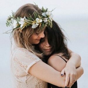 Selkie Hom Instagram - I don’t know what in the world I would do without you! Happy birthday to the bestest friend a lady could ask for @ashleyknightmusic . I adore you to the end of the universe and back.