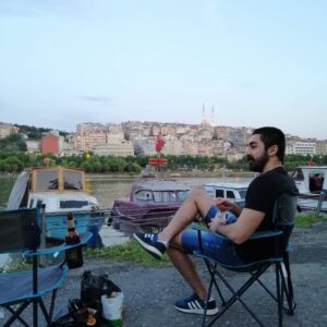 Selman Ünlüsoy Instagram - - Şaka yapıyorsun?