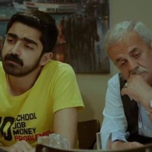 Selman Ünlüsoy Instagram - Kafamız güzel abi ama 21 adet beyaz leblebimiz eksik 😬😂 @kendiismim #tb #tbt #set #backstage #beykozkundura