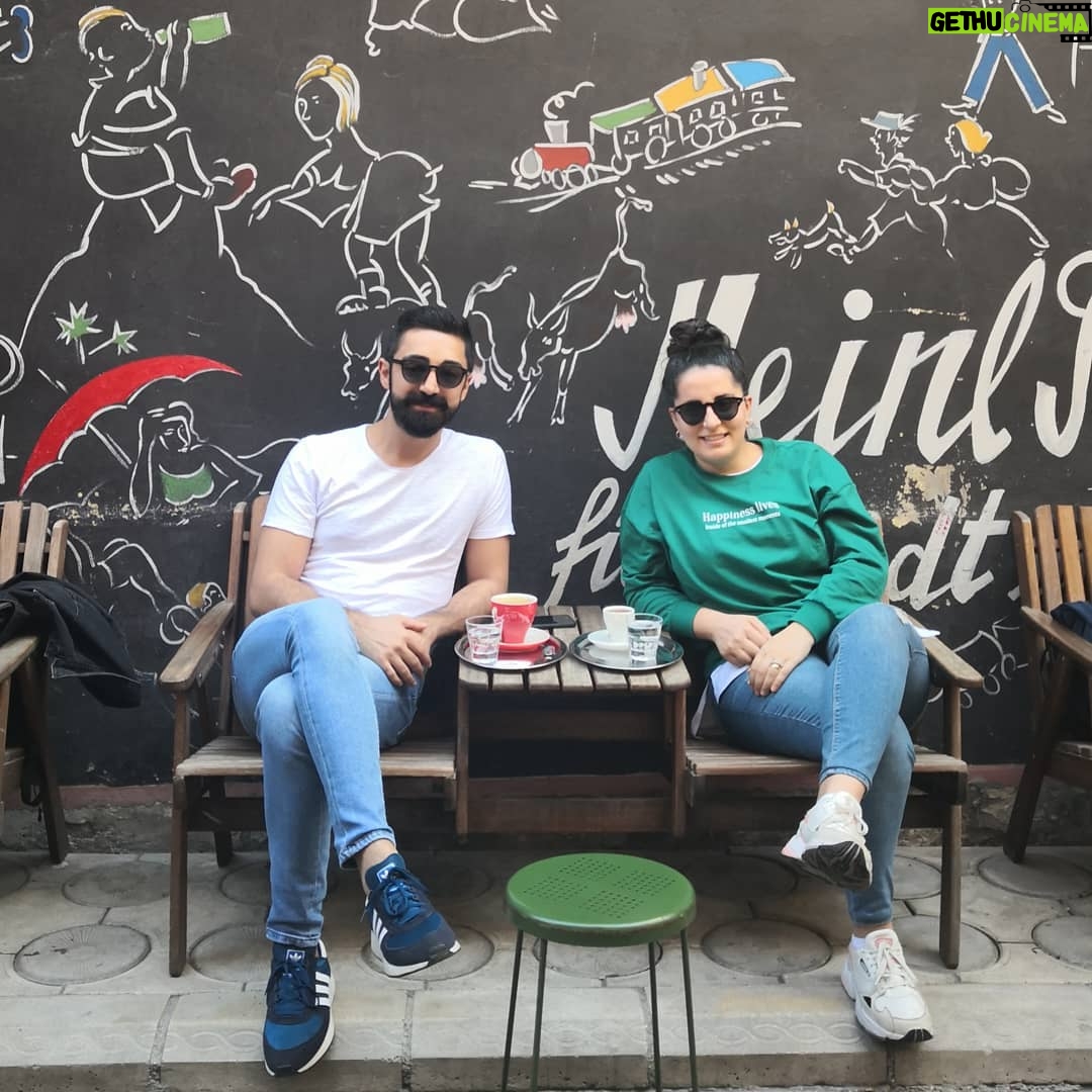 Selman Ünlüsoy - 132 Likes - Pazar kahvesi... ❤️ ☕ #sundaymood