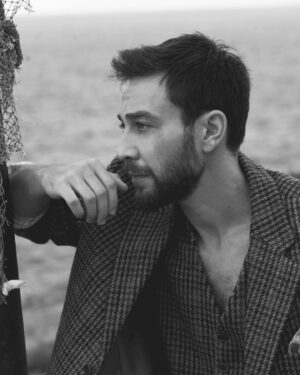 Semih Ertürk Instagram - ♠️
My Garden Editorial Magazine 
Photo: @kemaldedecan 
Management: @gokceaktasmanagement 
@aktasgokce 
Photo Assistant: @emretheromeo 
Special Fashion Brand : @emreerdemoglu @haticegokceofficial