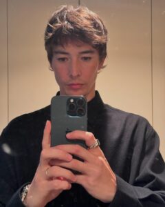 Actor Sen Mitsuji HD Instagram Photos and Wallpapers June 2024