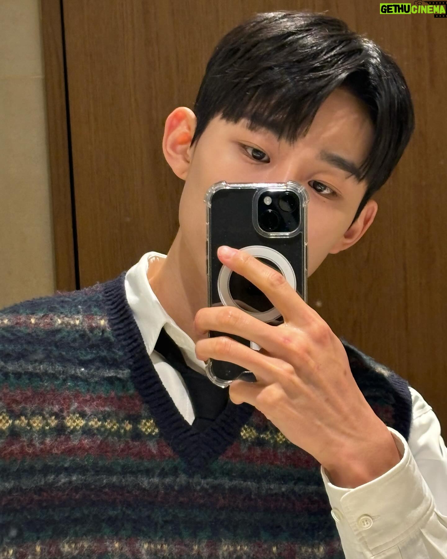 Seo Bum-june - 58.8K Likes - 평범해서 더 소중한 오늘