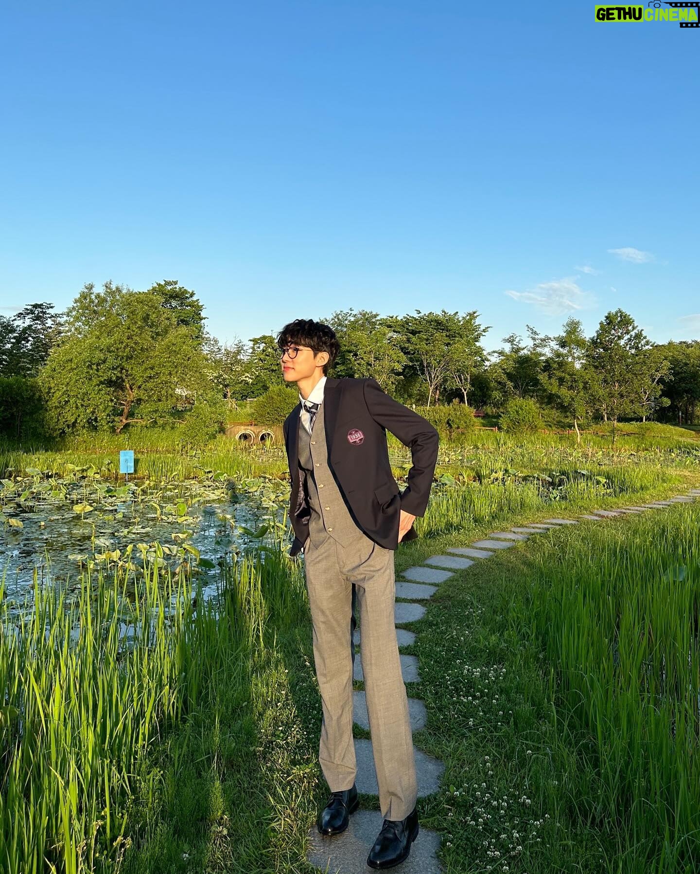 Seo Bum-june - 71.4K Likes - @netflix @netflixkr #하이라키 #hierarchy
마지막은 웃는 주원이