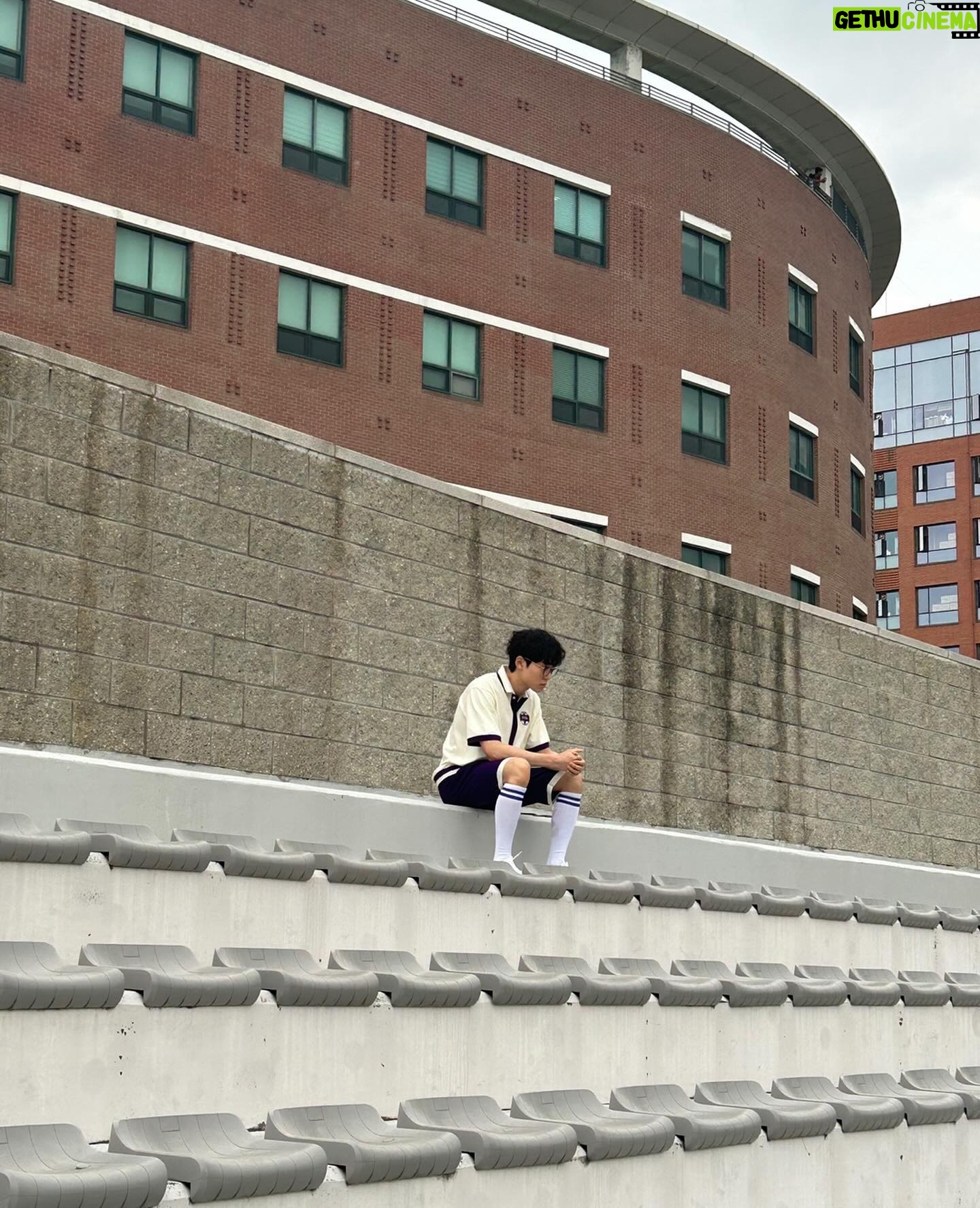 Seo Bum-june - 69.1K Likes - #하이라키 #hierachy
이끼주원.zip
@netflixkr @netflix
@studiodragon.official