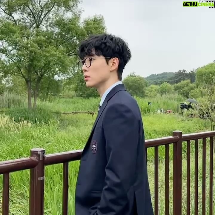 Seo Bum-june - 69.1K Likes - #ķģ“ė¼ķ¤ #hierachy
ģ“ė¼ģ£¼ģ.zip
@netflixkr @netflix
@studiodragon.official