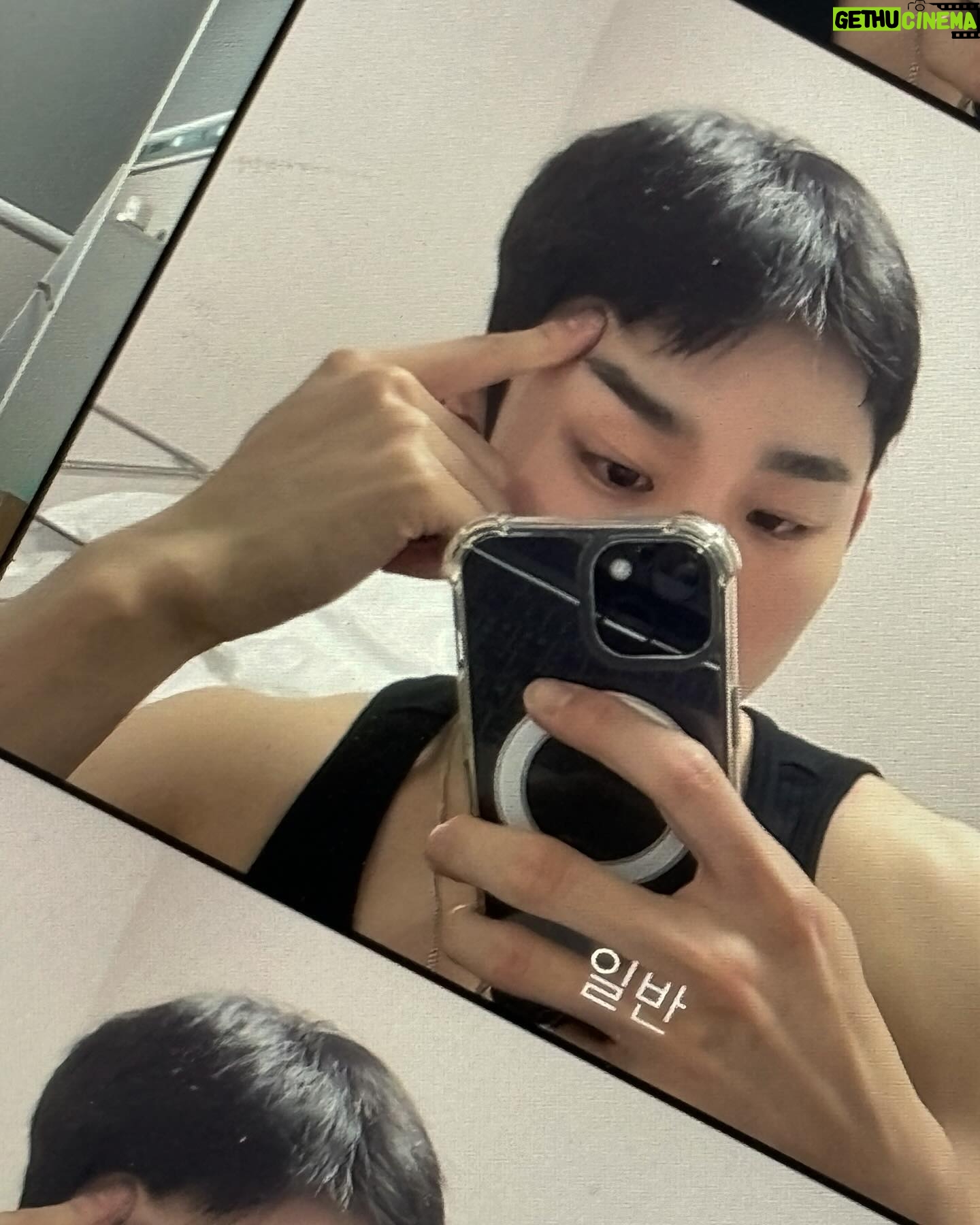Seo Bum-june - 22.4K Likes -