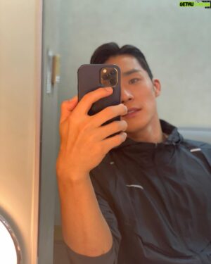 Seo Ha-jun Instagram - #오랜만  #그곳  #그자리 🎥