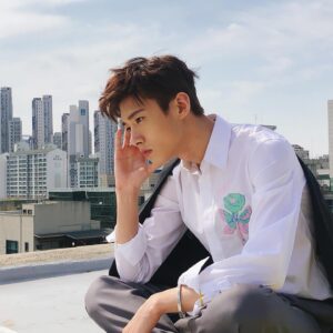Actor Seo Ji-hoon HD Instagram Photos and Wallpapers October 2021