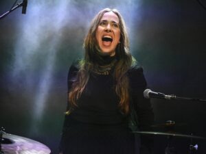 Serena Ryder Instagram - Dear @masseyhall: Thank you for the most magical experience I’ve ever had . To get to perform with my dear friend @williamprince just overflowed my heart. To the audience that just bursted with love and joy and FOUR STANDING OVATIONS!!!!it’s all in my face in these shots. Pure joy. Truly, madly, deeply, I am in gratitude and reverence for this soul shatteringly healing night in the medicine of music. Thank you, truly, Serena