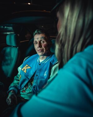Sergei Barracuda Instagram - Sergei Barracuda - Směj se teď 🎭 Kontroluj klip hned @youtube 🎬 713 🛐 půlnoc 00:00 @spotifyczechrepublic ✅ 📸 @rebeccaoliviasibilev 📸