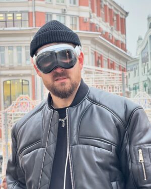 Sergey Mezentsev Instagram - Я не вижу ваших лайков 🥽