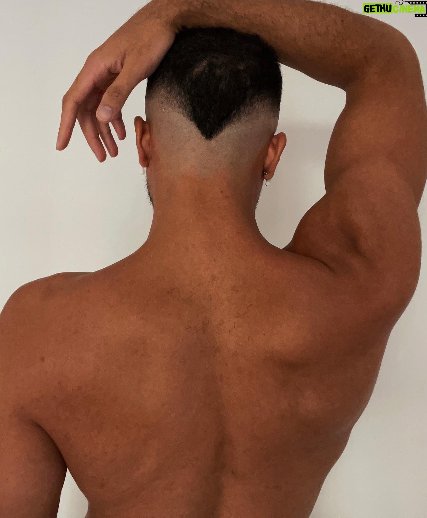 Sergio Momo - 19.5K Likes - instagram 2015 aesthetic to’ pa’ trás