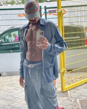 Sergio Momo Instagram - 🫶🏽 @diesel